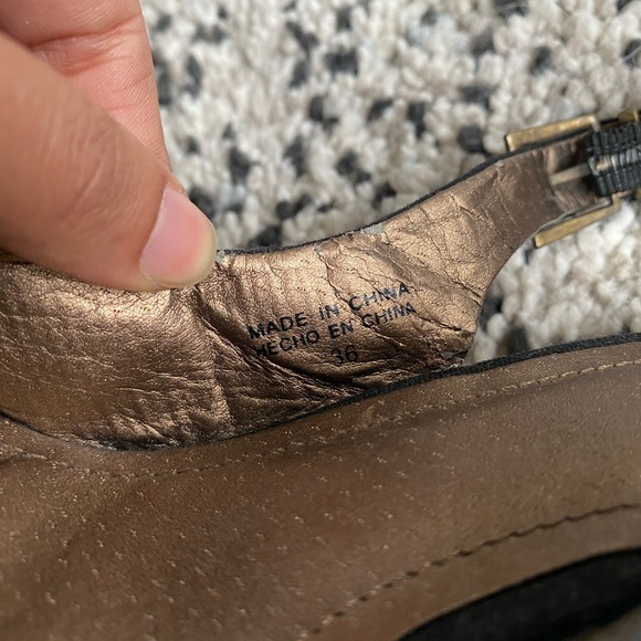 Spring Wooden Wedges - Picture 8 of 10